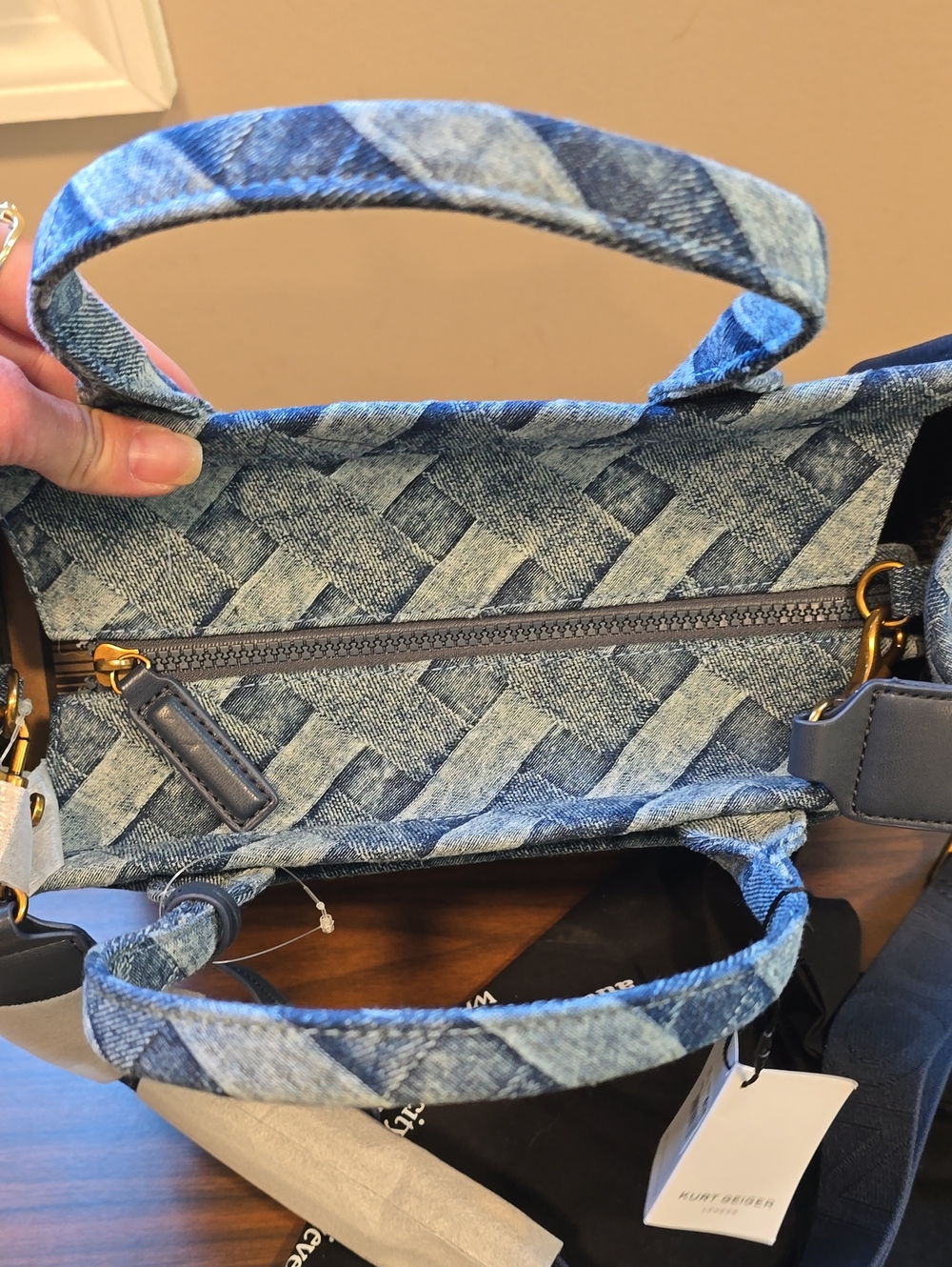 NWT Kurt Geiger Denim Blue Woven Tote with Script Logo - Picture 13 of 13